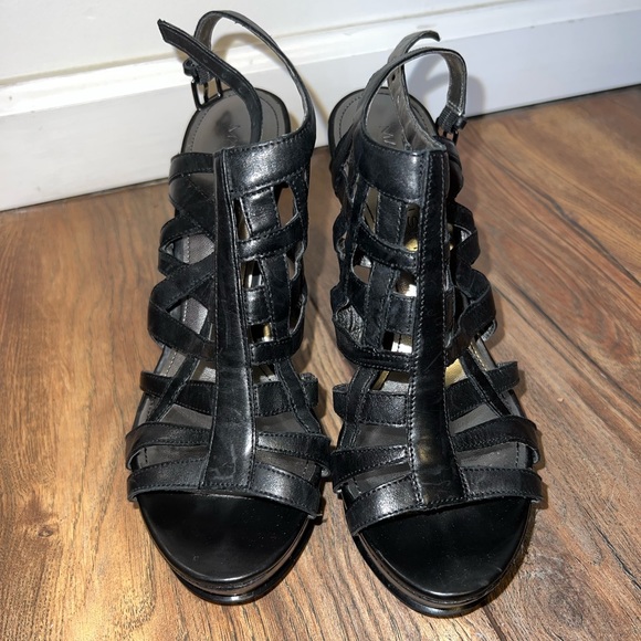 Marc Fisher MFBONGO black leather open toe platform heel - Picture 3 of 14